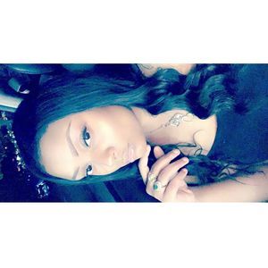 Meet your Posher, Moe